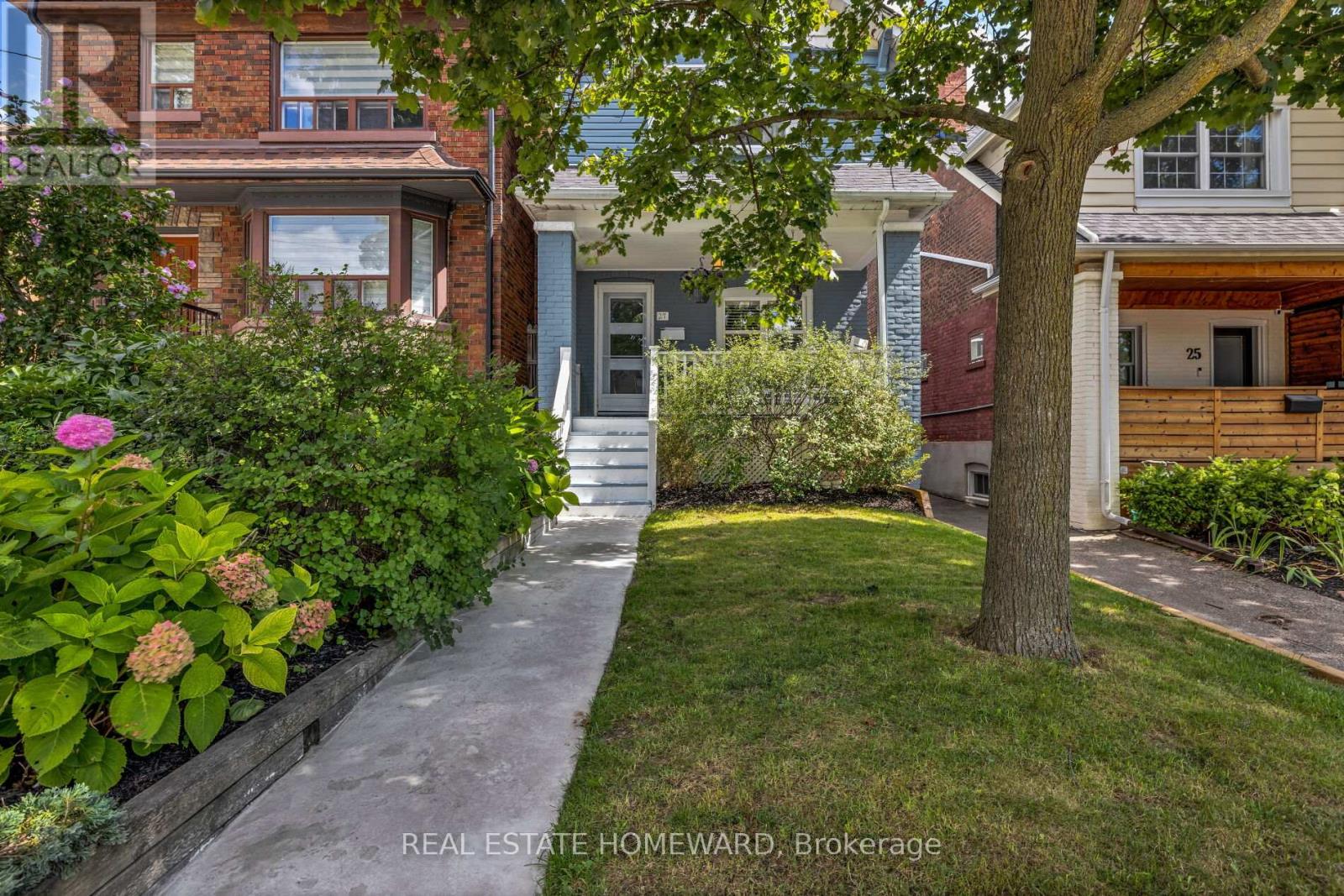 Photo 1 of 27 Normandy Boulevard, Toronto ON