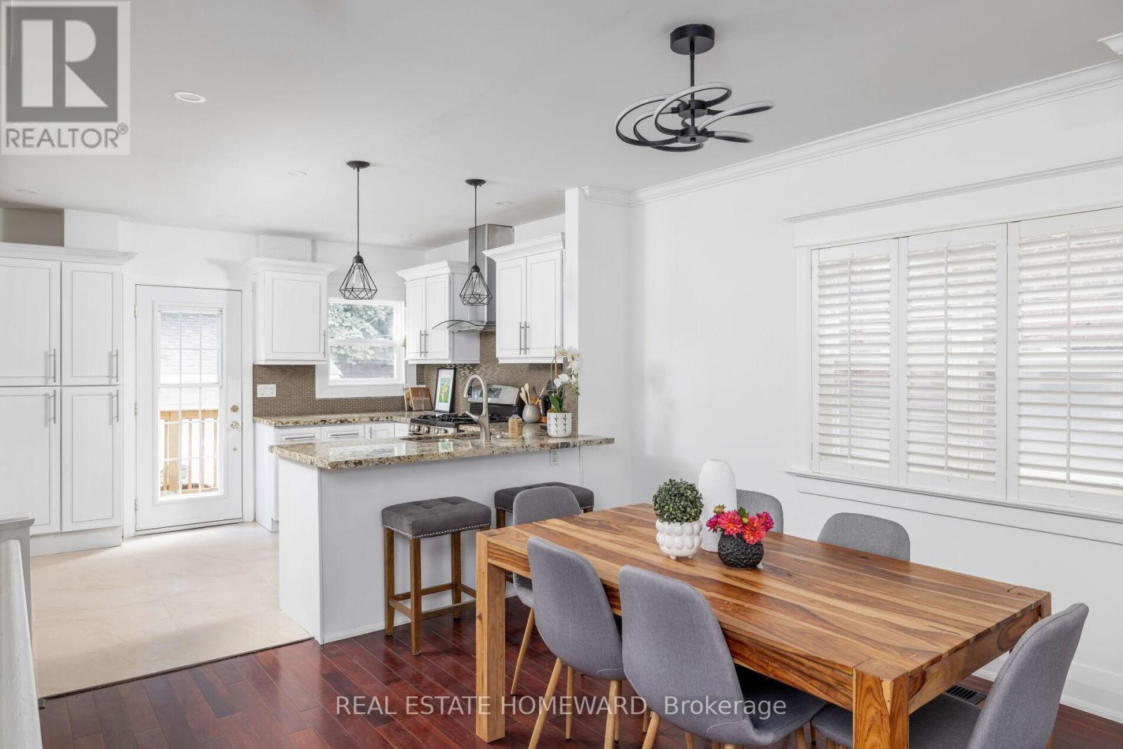 Photo 12 of 27 Normandy Boulevard, Toronto ON