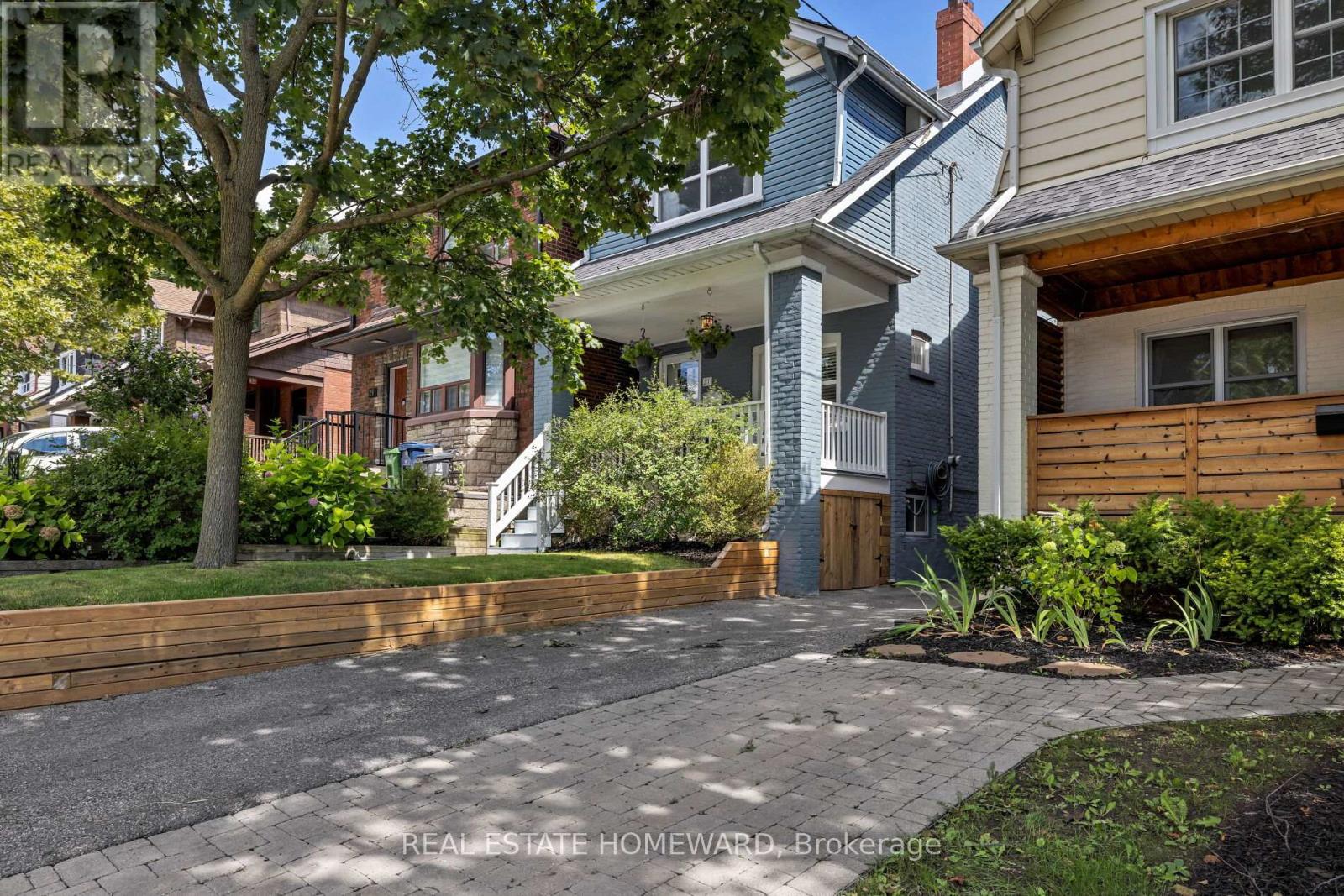 Photo 2 of 27 Normandy Boulevard, Toronto ON