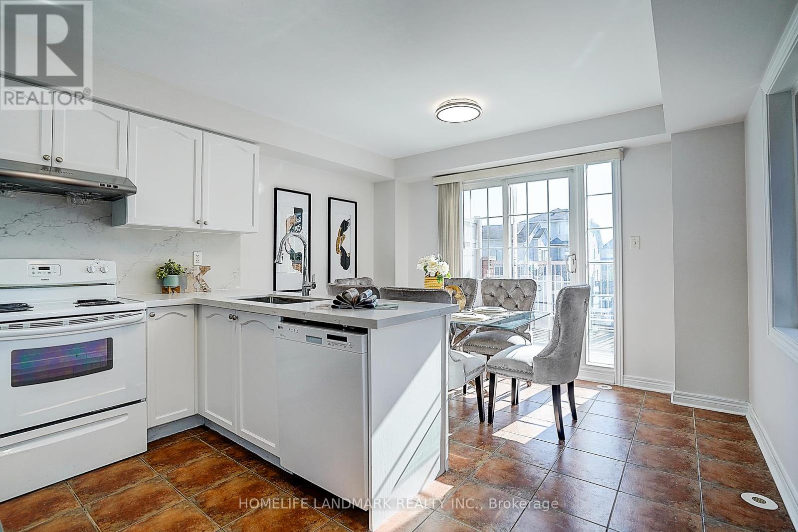 Photo 19 of 2700 Bur Oak Avenue, Markham ON