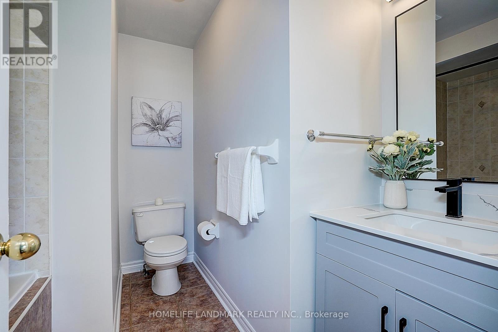 Photo 38 of 2700 Bur Oak Avenue, Markham ON