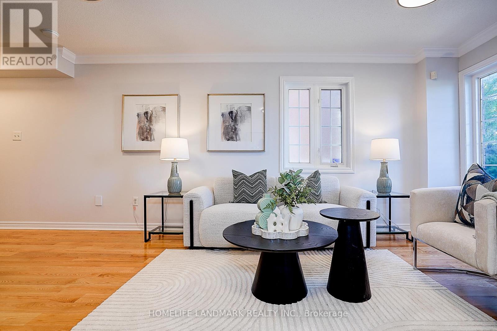 Photo 4 of 2700 Bur Oak Avenue, Markham ON