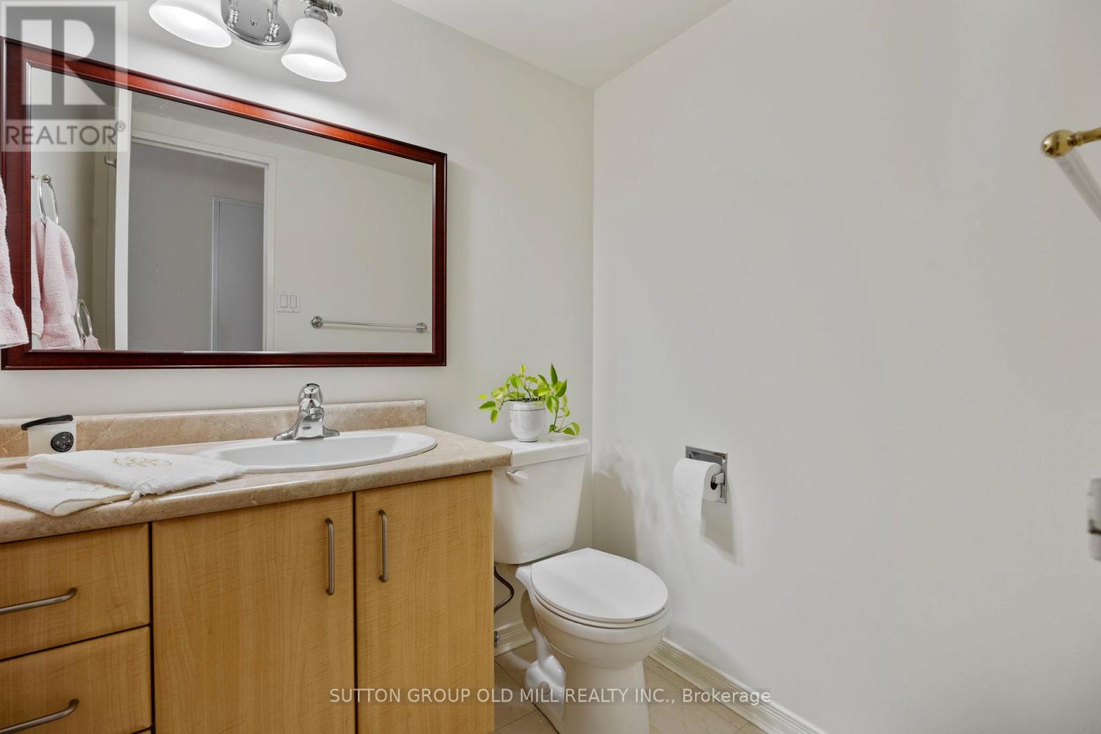 Photo 27 of 602 7811 Yonge Street, Markham ON