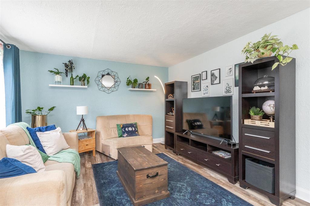 Photo 4 of 153 Oakview Avenue, Winnipeg MB