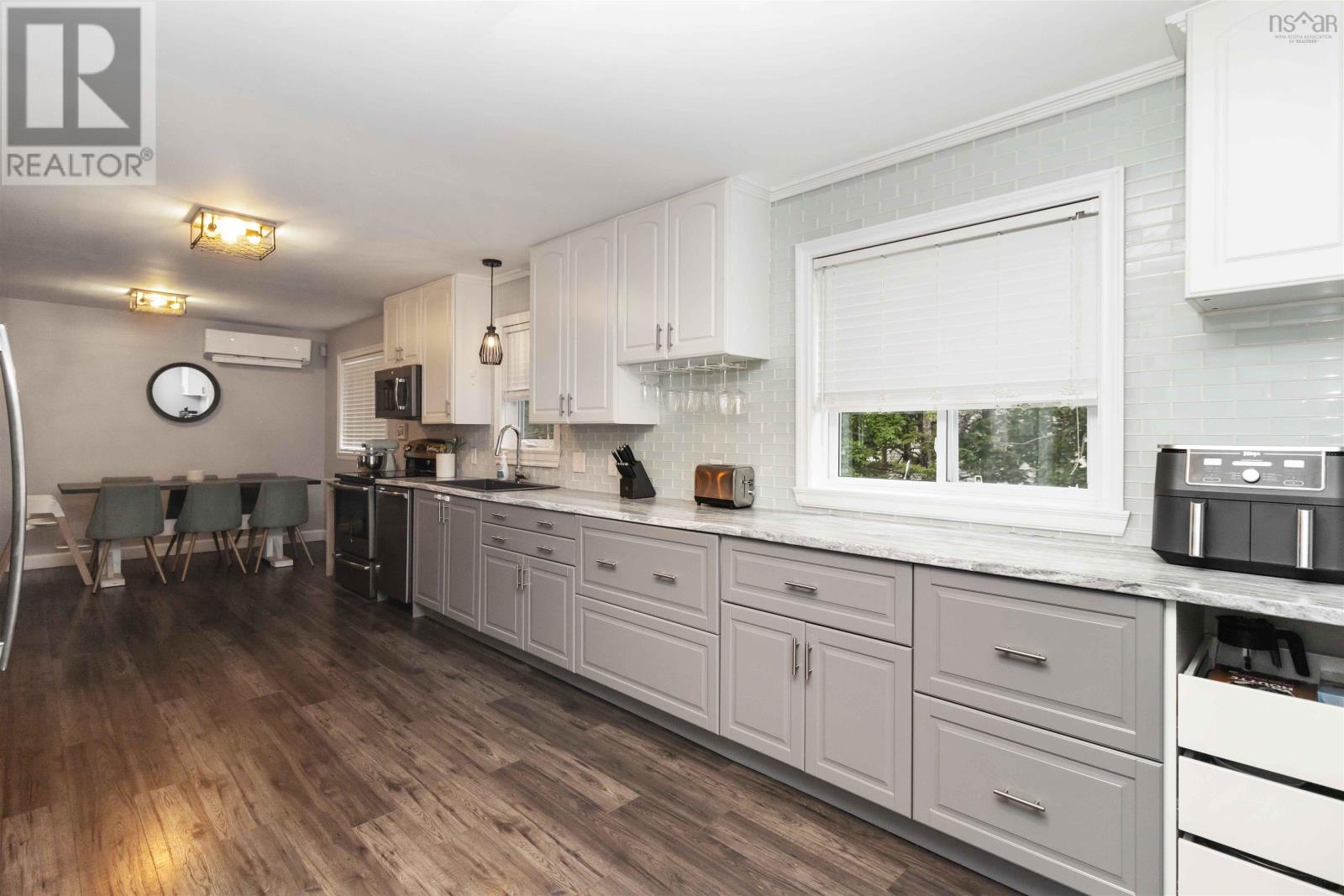 Photo 11 of 257 Douglas Crescent, Halifax NS