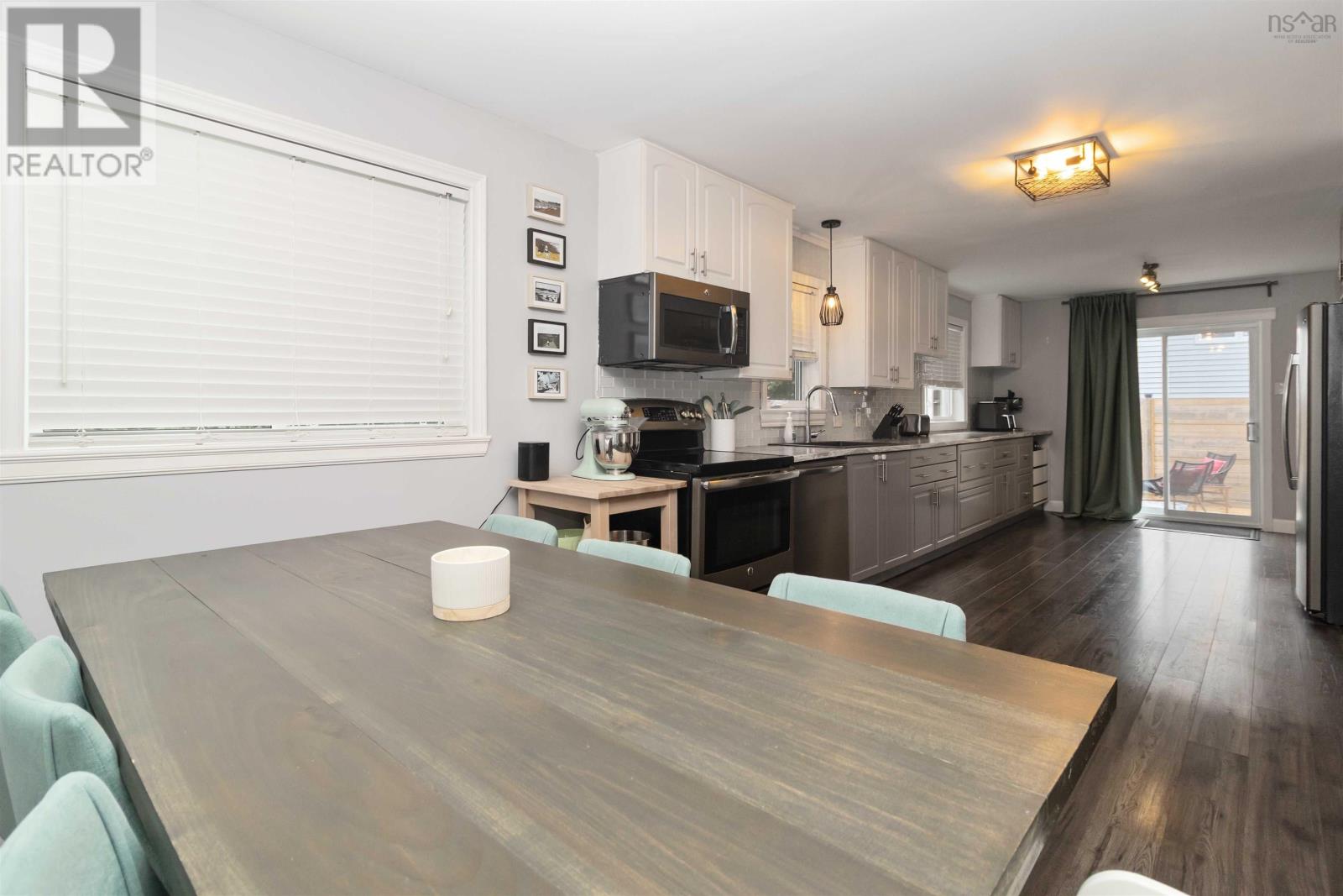 Photo 10 of 257 Douglas Crescent, Halifax NS