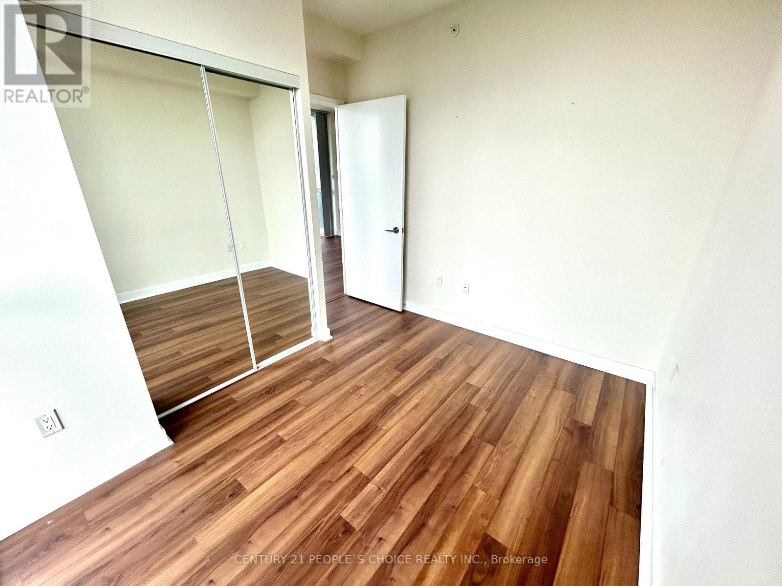 Photo 12 of 2809 3975 Grand Park Drive, Mississauga ON
