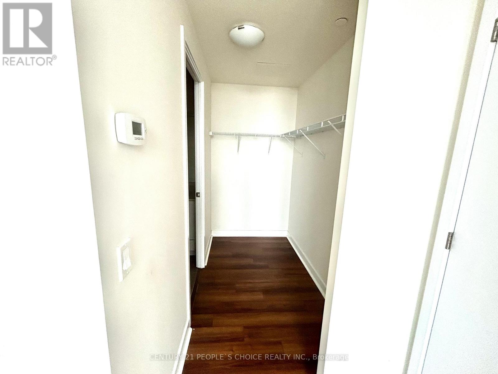 Photo 13 of 2809 3975 Grand Park Drive, Mississauga ON