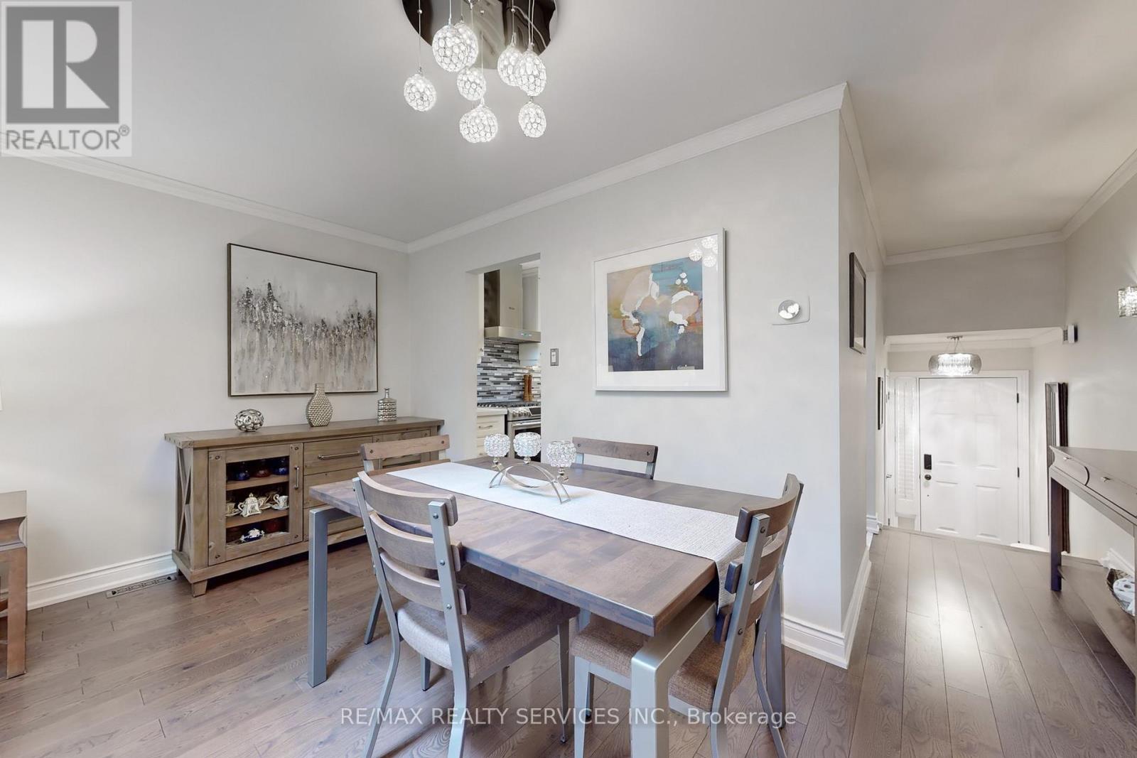 Photo 11 of 48 2200 Glenwood School Drive, Burlington ON