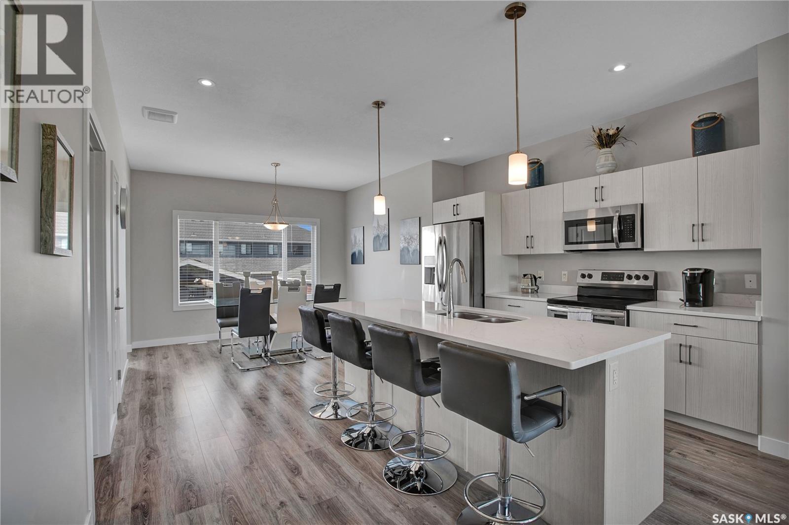 Photo 5 of 562 Stilling Way, Saskatoon SK