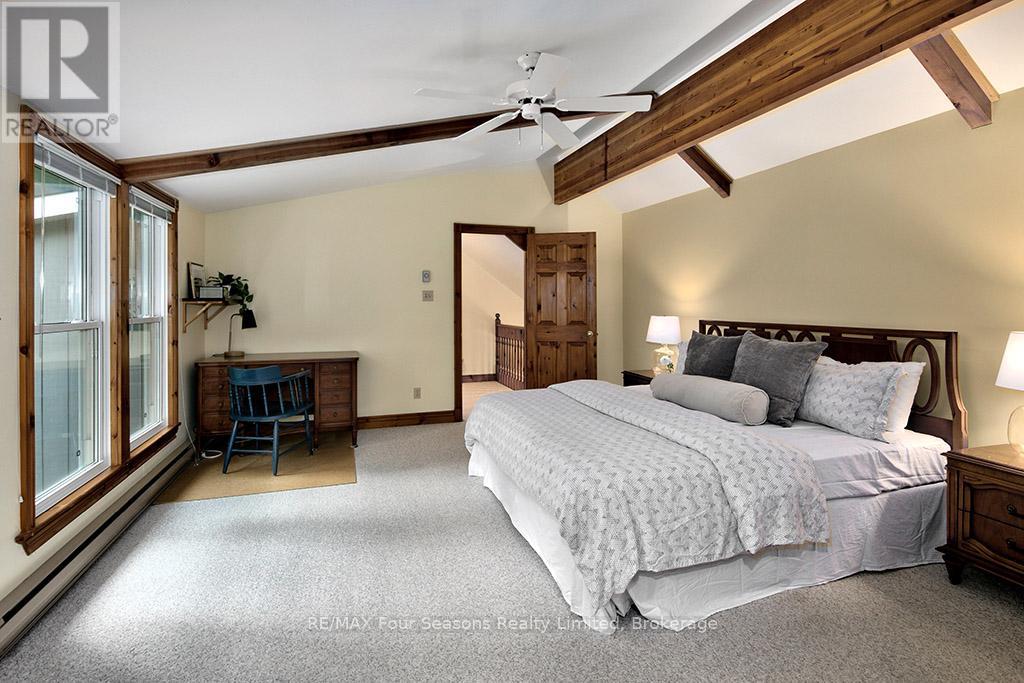 Photo 28 of 148 Northmount Crescent, Blue Mountains ON