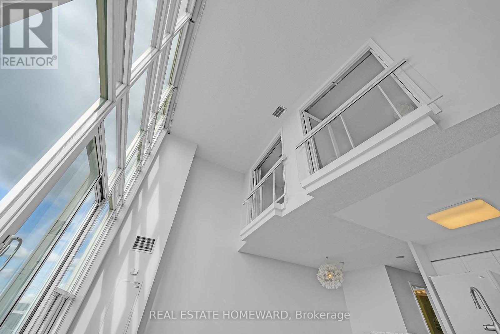 Photo 19 of 812 1720 Eglinton Avenue E, Toronto ON