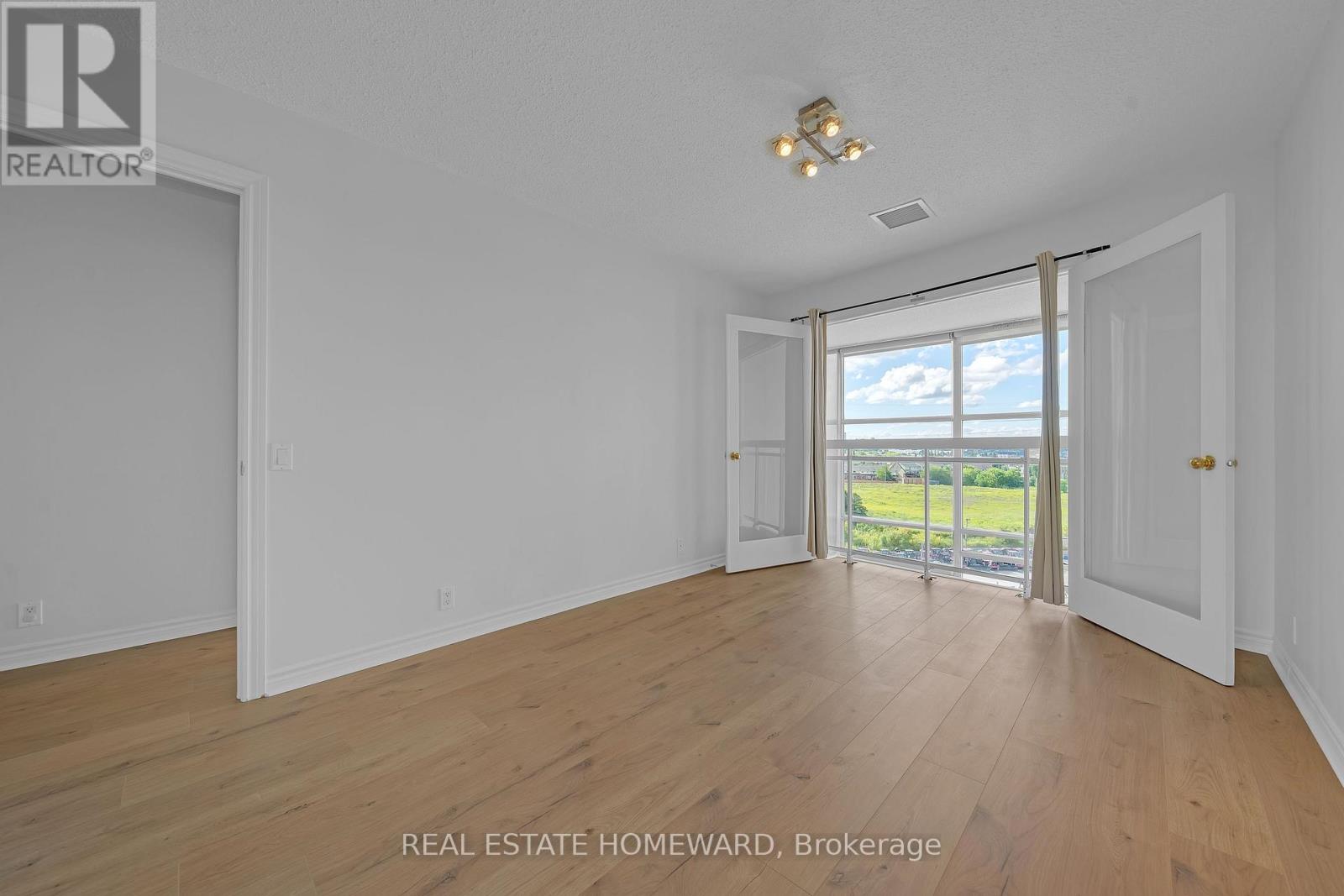 Photo 25 of 812 1720 Eglinton Avenue E, Toronto ON