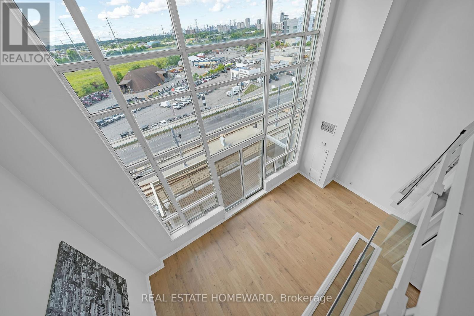 Photo 26 of 812 1720 Eglinton Avenue E, Toronto ON