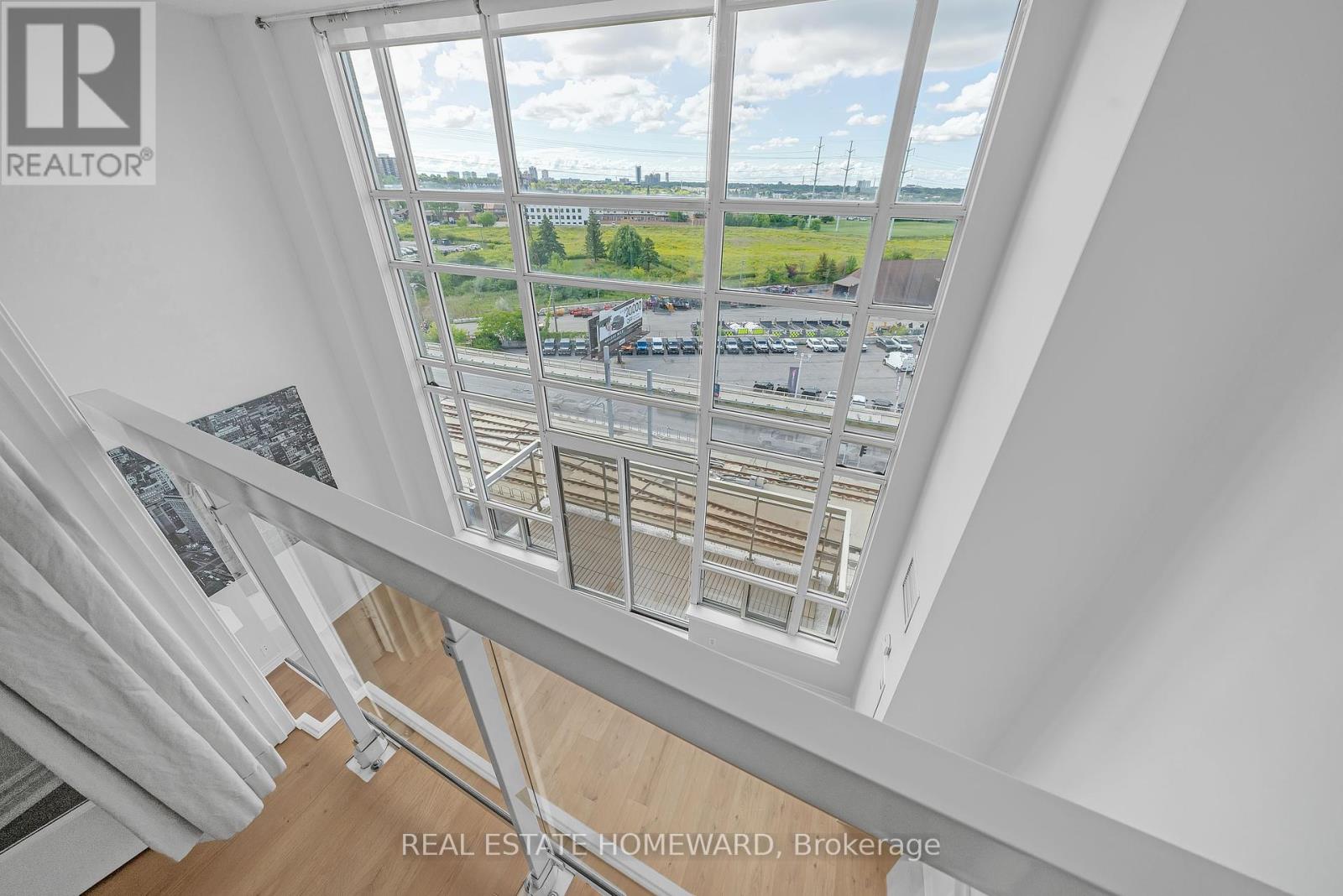Photo 27 of 812 1720 Eglinton Avenue E, Toronto ON