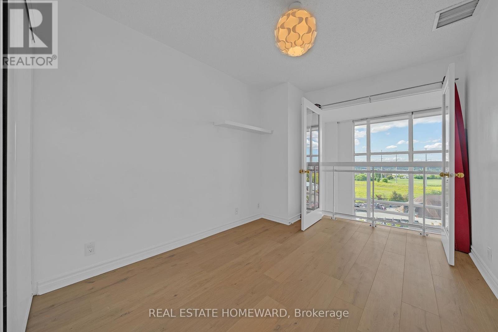 Photo 29 of 812 1720 Eglinton Avenue E, Toronto ON