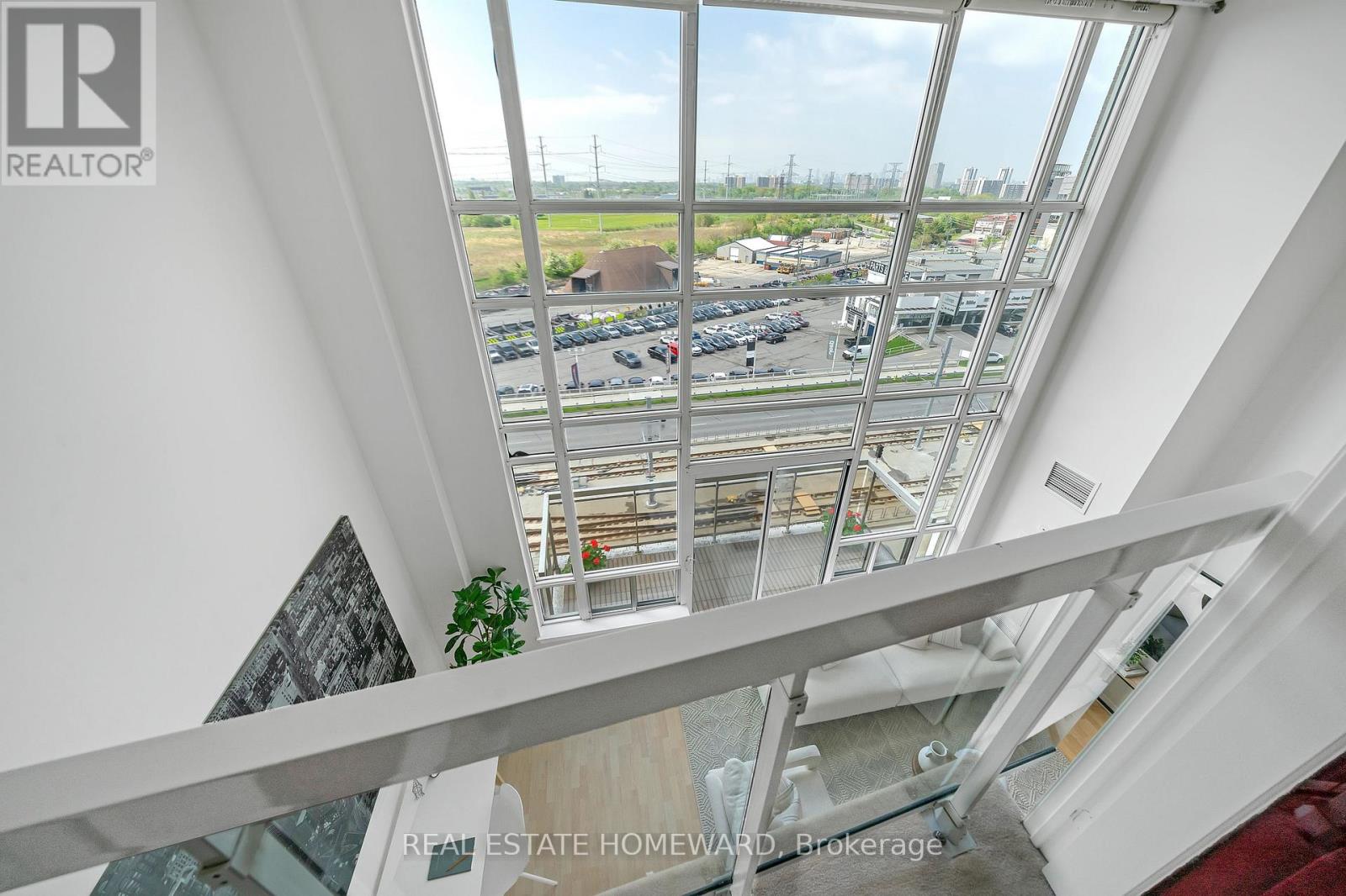 Photo 33 of 812 1720 Eglinton Avenue E, Toronto ON
