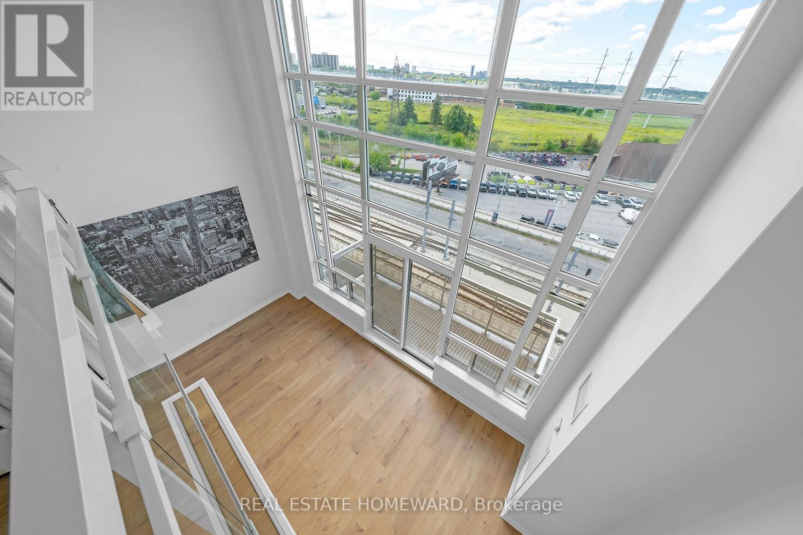 Photo 34 of 812 1720 Eglinton Avenue E, Toronto ON