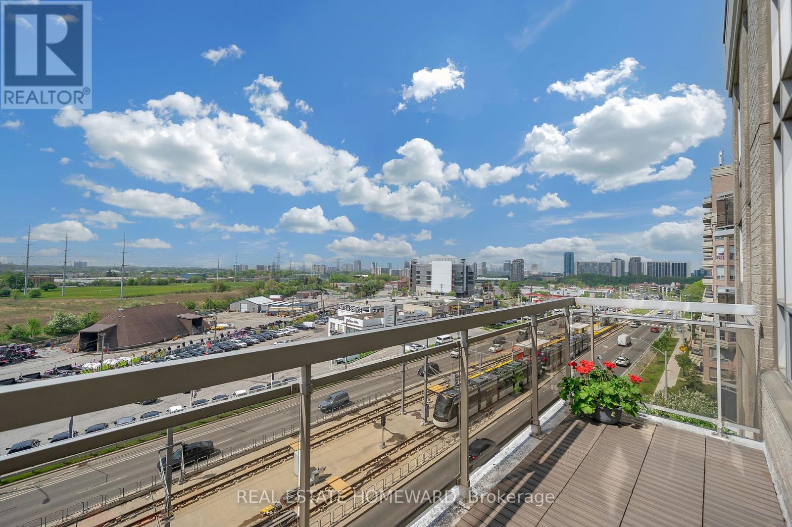 Photo 37 of 812 1720 Eglinton Avenue E, Toronto ON