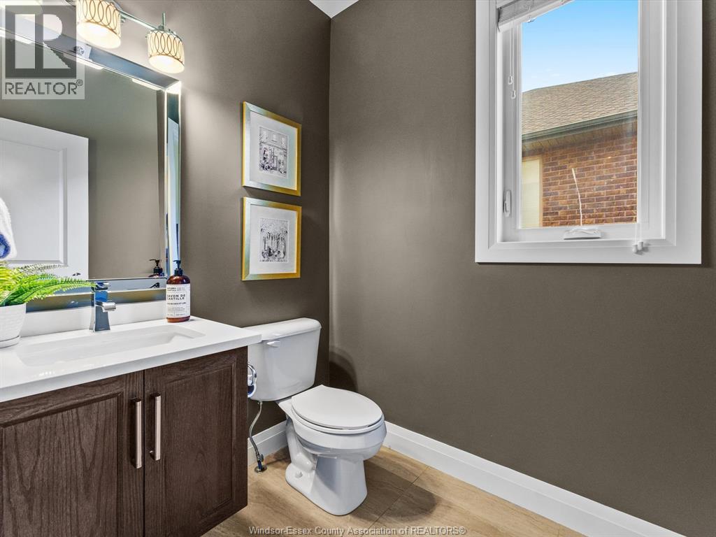 Photo 18 of 1376 Pascal Avenue, Lakeshore ON