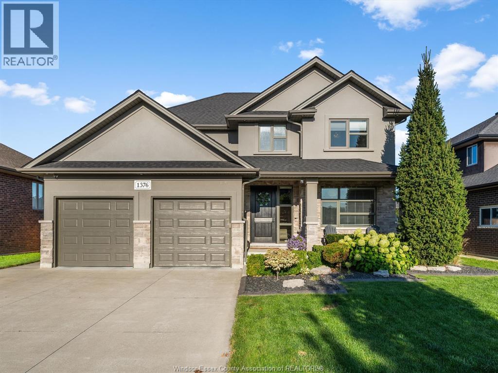 Photo 2 of 1376 Pascal Avenue, Lakeshore ON