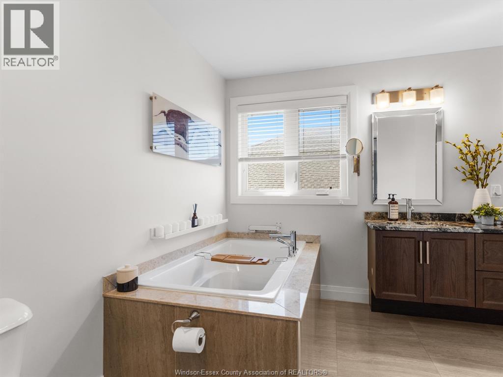 Photo 25 of 1376 Pascal Avenue, Lakeshore ON