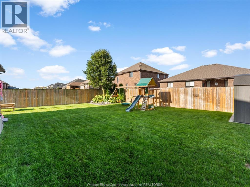 Photo 48 of 1376 Pascal Avenue, Lakeshore ON