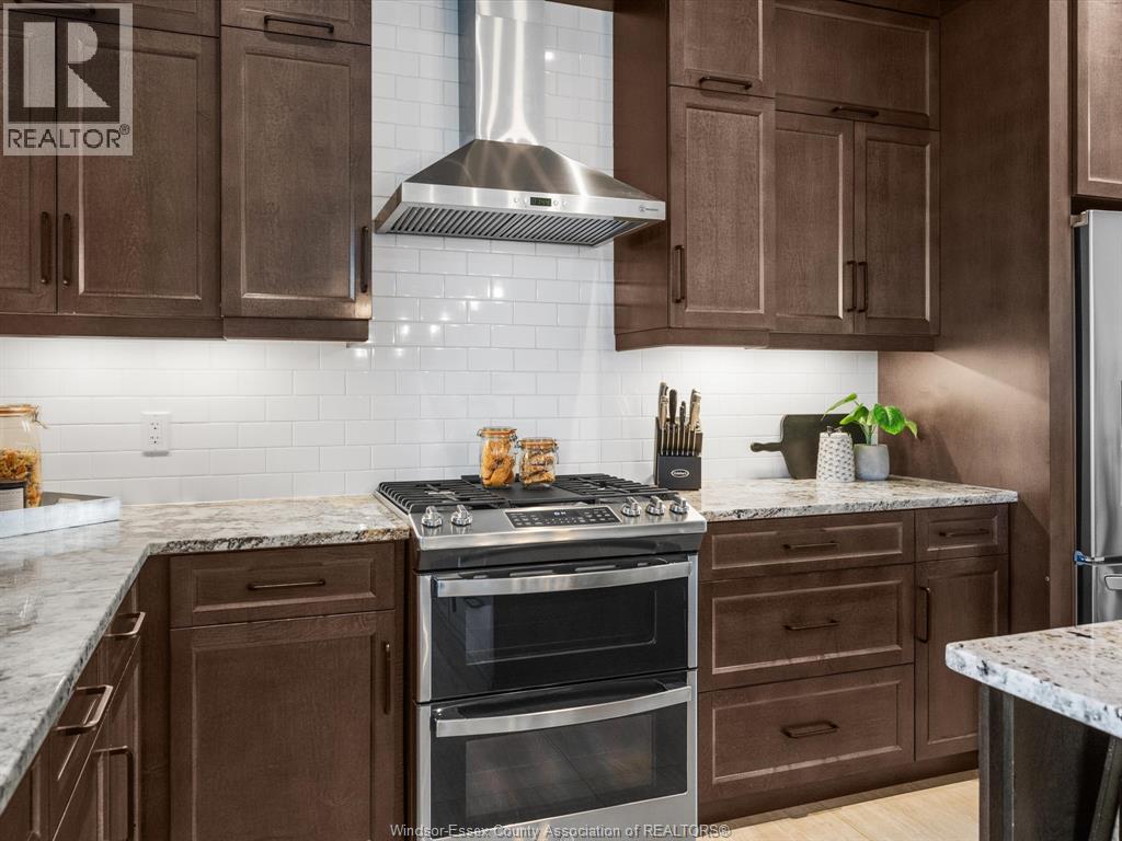 Photo 9 of 1376 Pascal Avenue, Lakeshore ON