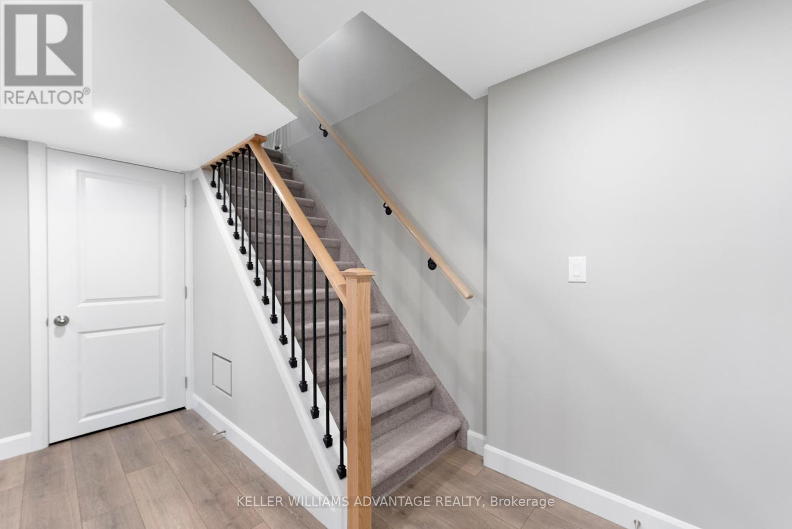 Photo 18 of 17 Loscombe Drive, Clarington ON