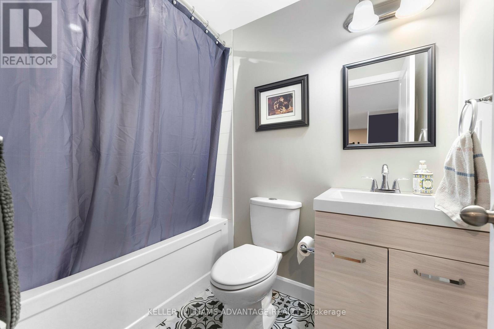 Photo 21 of 17 Loscombe Drive, Clarington ON