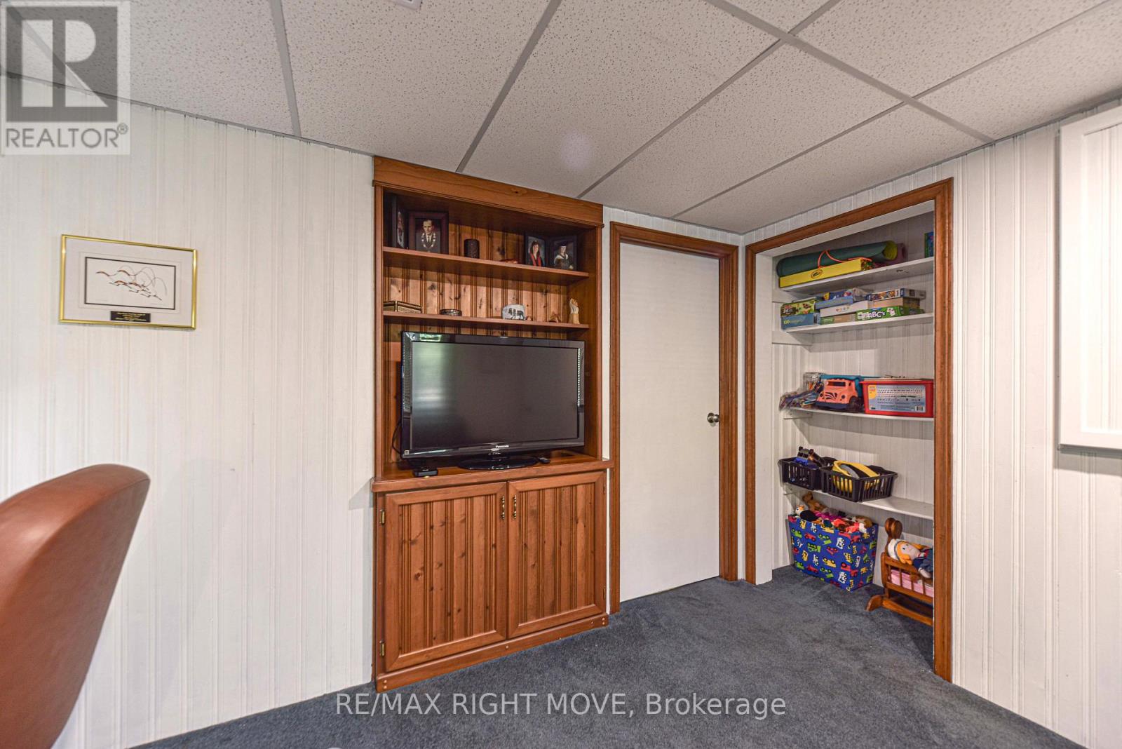 Photo 15 of 4350 Plum Point Road, Ramara ON