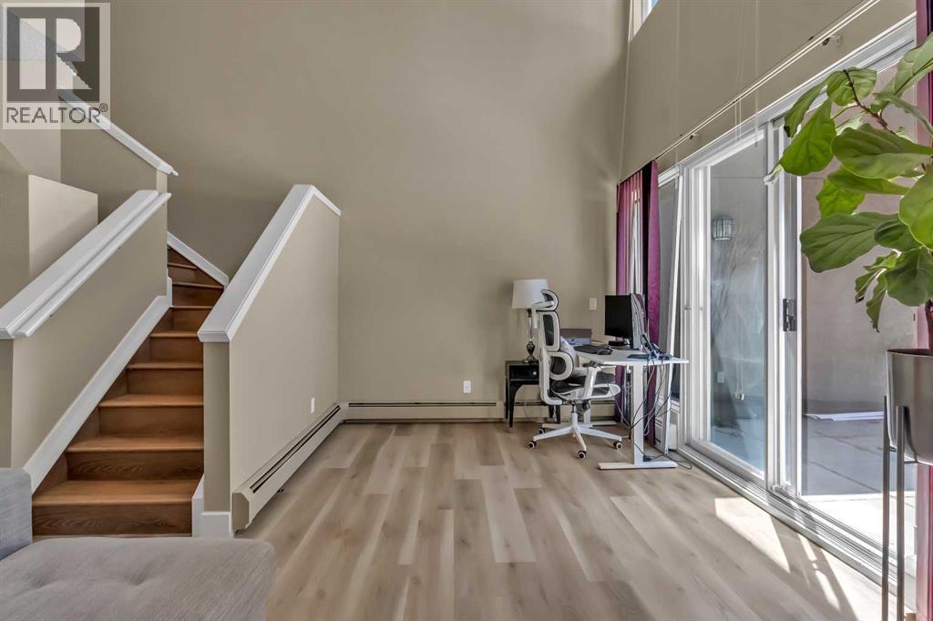 Photo 10 of 8 218 Village Terrace Sw, Calgary AB