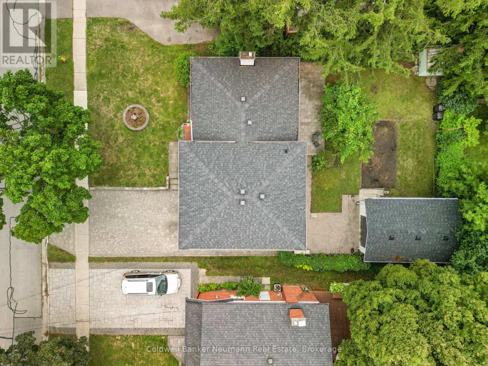 Photo 38 of 54 Glenburnie Drive, Guelph ON
