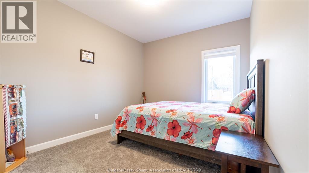 Photo 27 of 224 Moonstone Crescent, Chatham ON