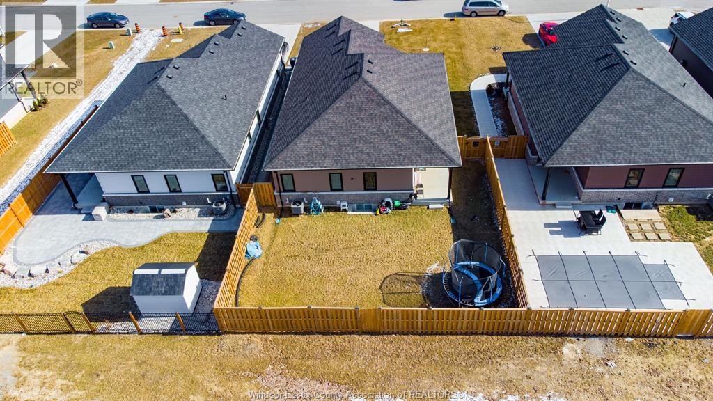 Photo 43 of 224 Moonstone Crescent, Chatham ON