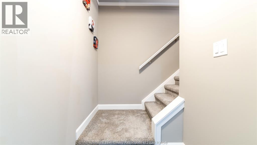 Photo 32 of 224 Moonstone Crescent, Chatham ON
