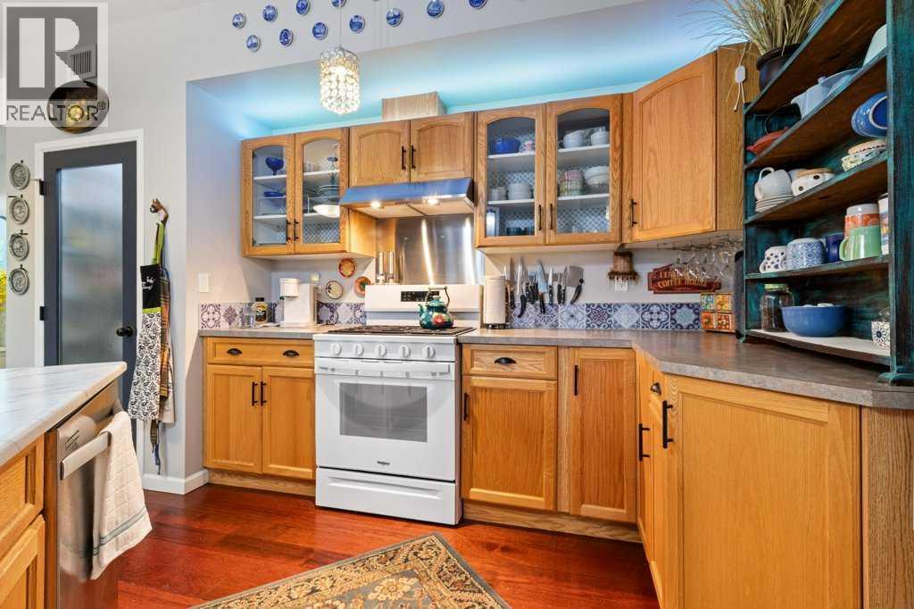 5040 53 Street, Sylvan Lake