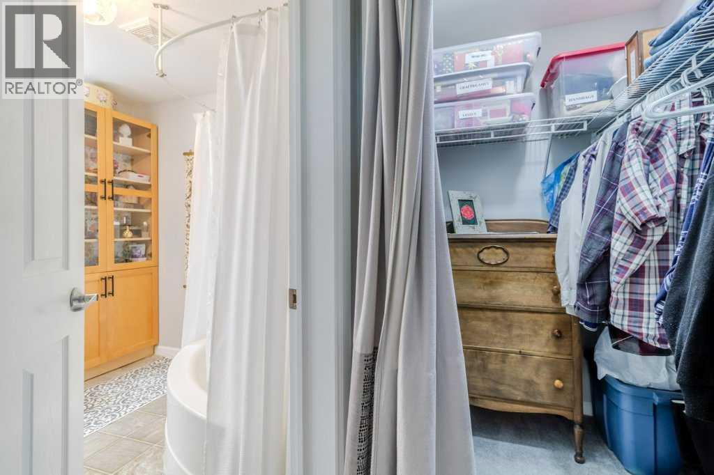 5040 53 Street, Sylvan Lake