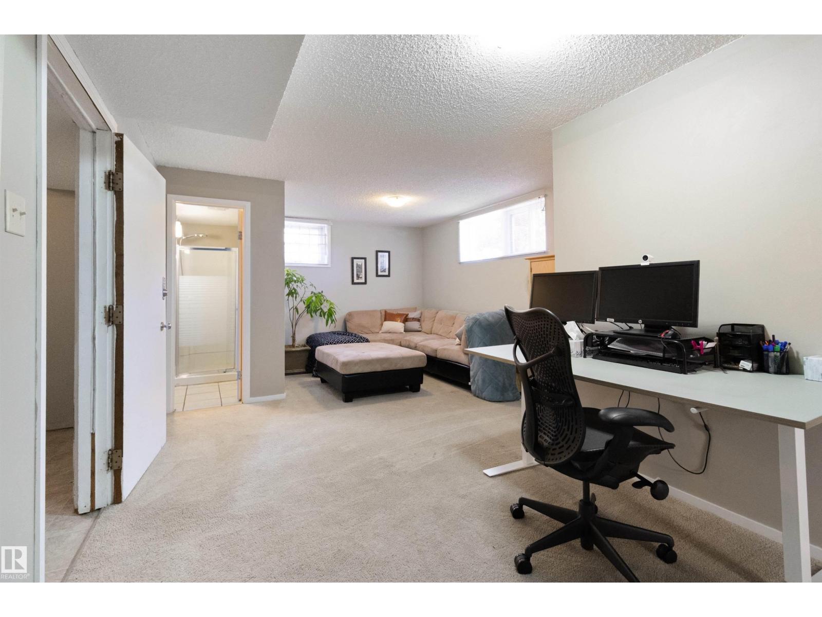 Photo 21 of 8631 76 St Nw, Edmonton AB