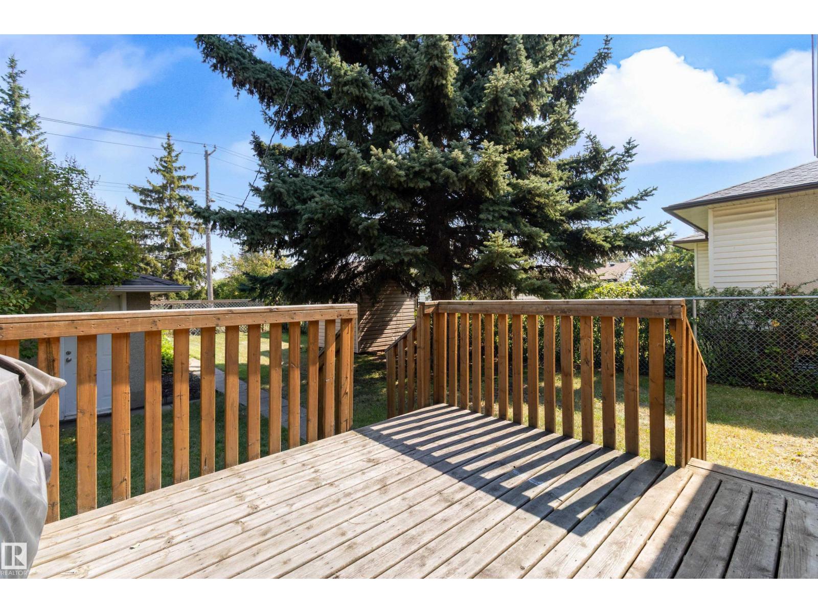Photo 29 of 8631 76 St Nw, Edmonton AB