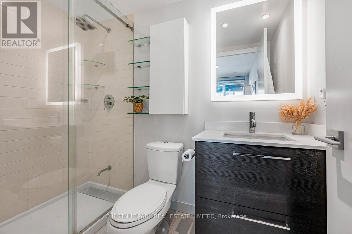 Photo 17 of 304 835 St Clair Avenue W, Toronto ON