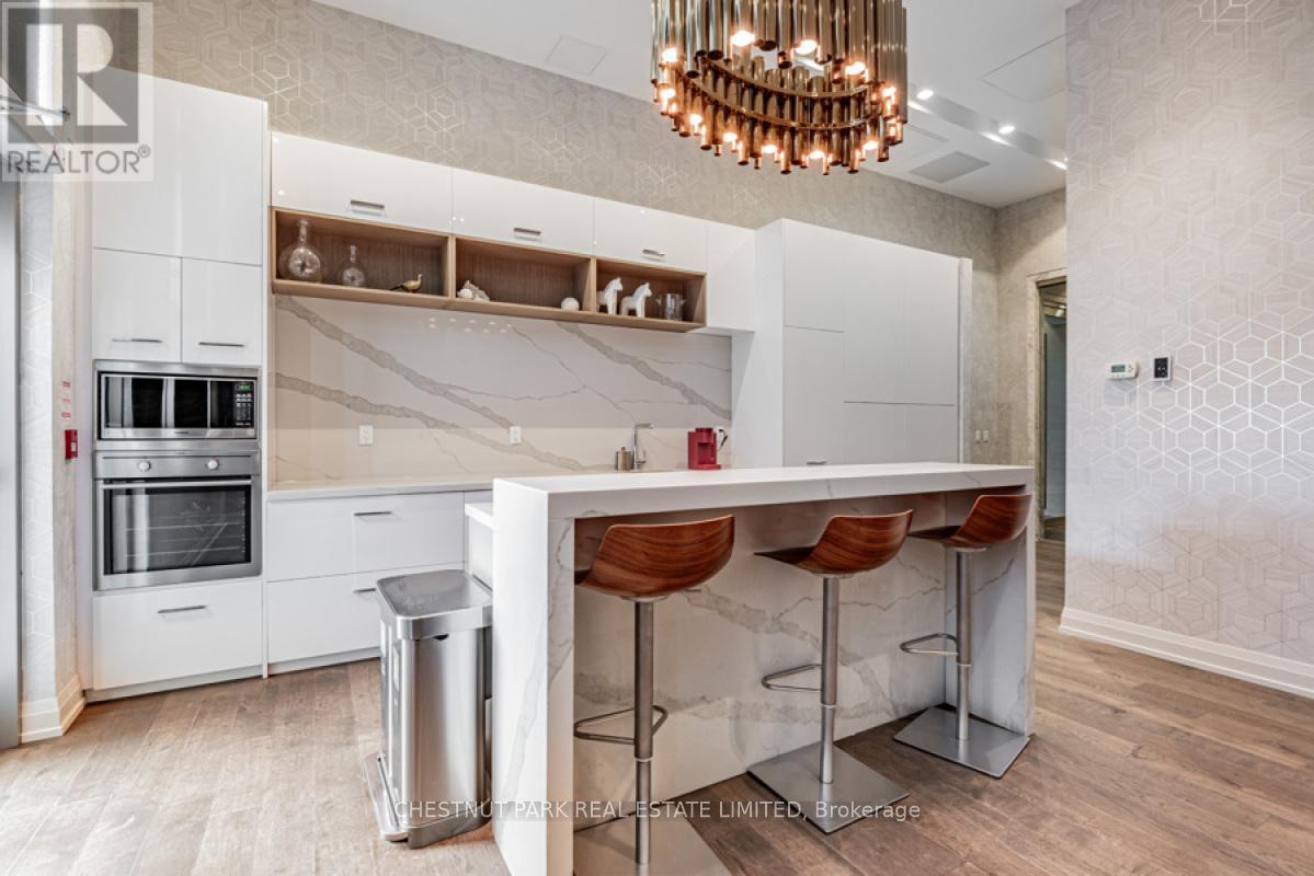 Photo 25 of 304 835 St Clair Avenue W, Toronto ON