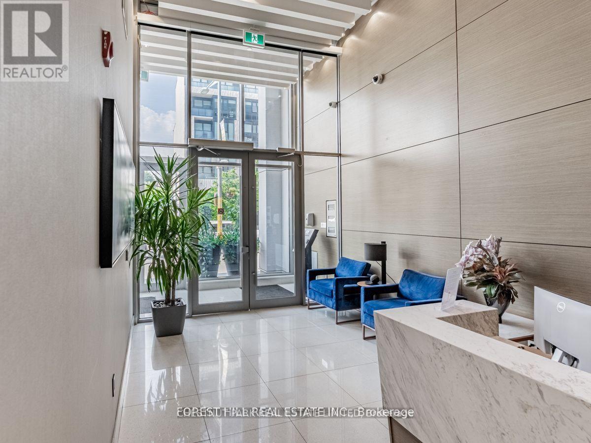 Photo 31 of 304 835 St Clair Avenue W, Toronto ON