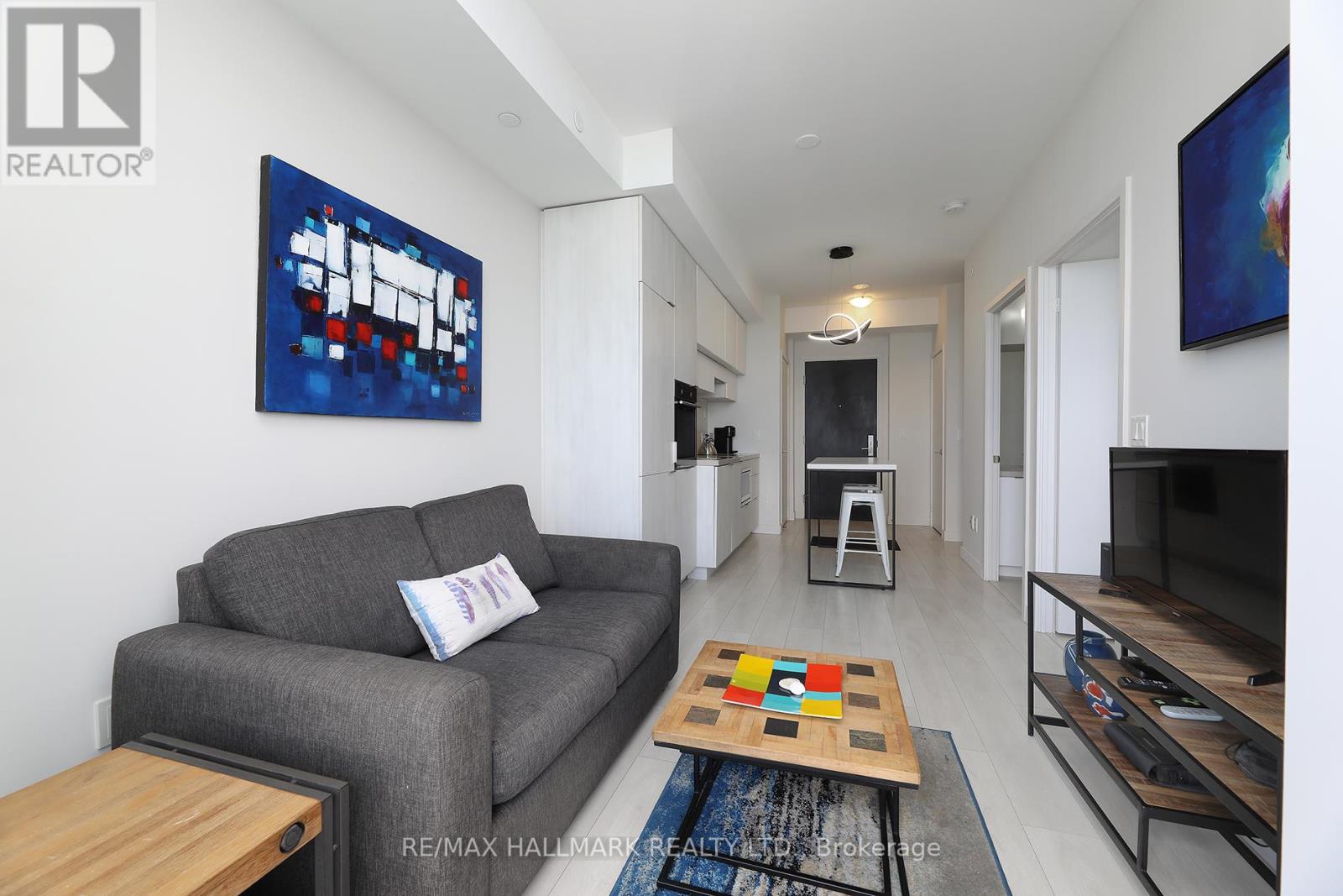 Photo 10 of 5009 8 Eglinton Avenue E, Toronto ON