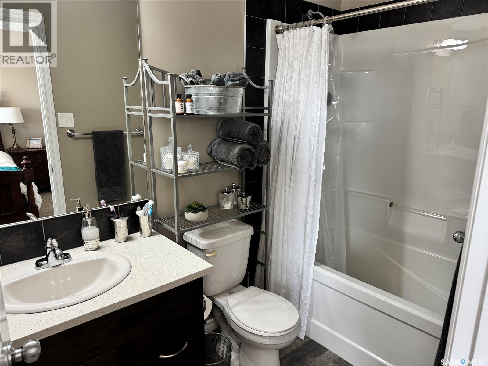 Single Family House for Sale in   Rajput WAY Saskatoon 