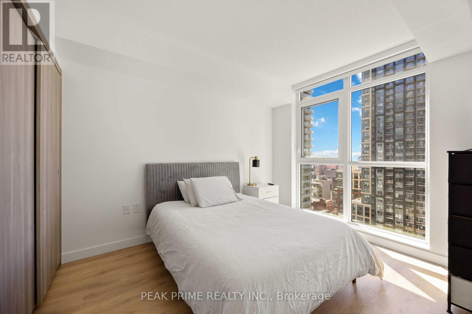Photo 22 of 2610 38 Widmer Street, Toronto ON