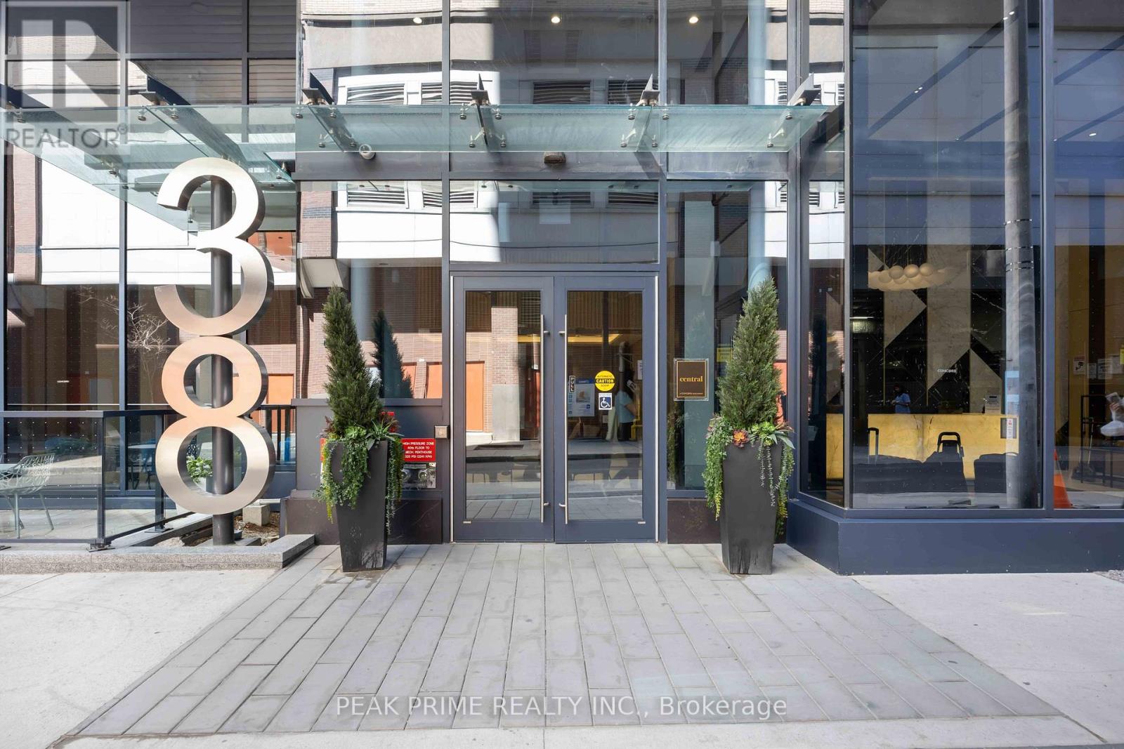 Photo 3 of 2610 38 Widmer Street, Toronto ON