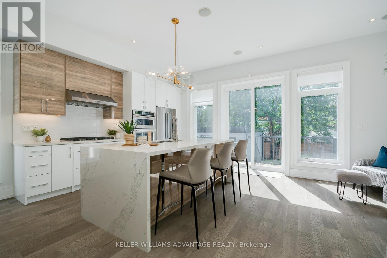 Photo 14 of 18 Mckayfield Road, Toronto ON