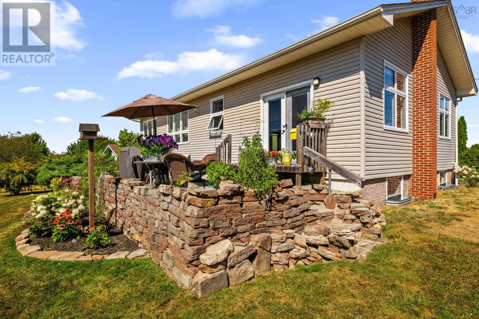 Photo 9 of 22 Beechview Drive, Chester NS