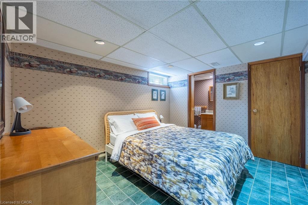 Photo 23 of 100 Market Street E, Port Dover ON